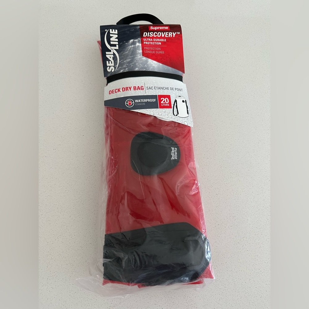 SUPREME DECK DRY BAG SAC 20 LITERS